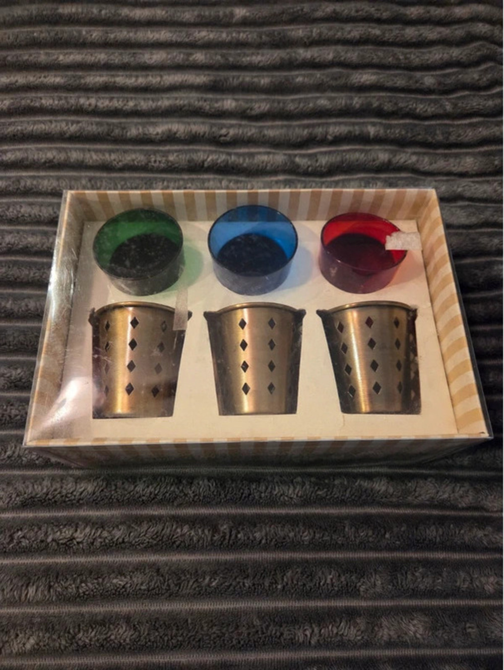 Christmas Avenue 3-piece metal filigree votive/tealight set